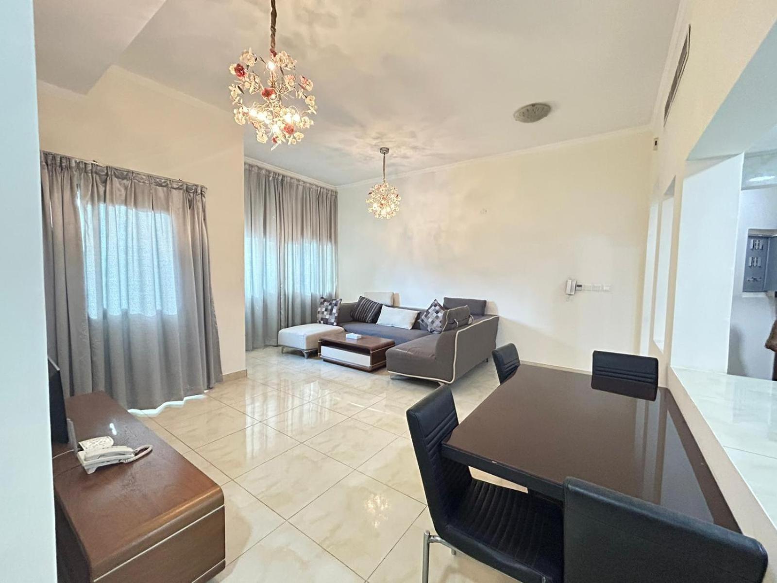 Al Hayat Suites Apartment マナーマ エクステリア 写真