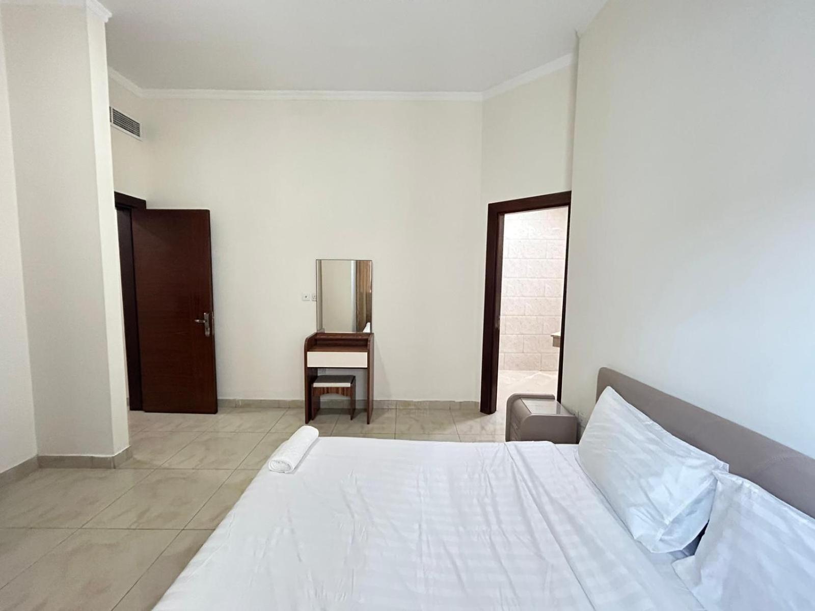 Al Hayat Suites Apartment マナーマ エクステリア 写真