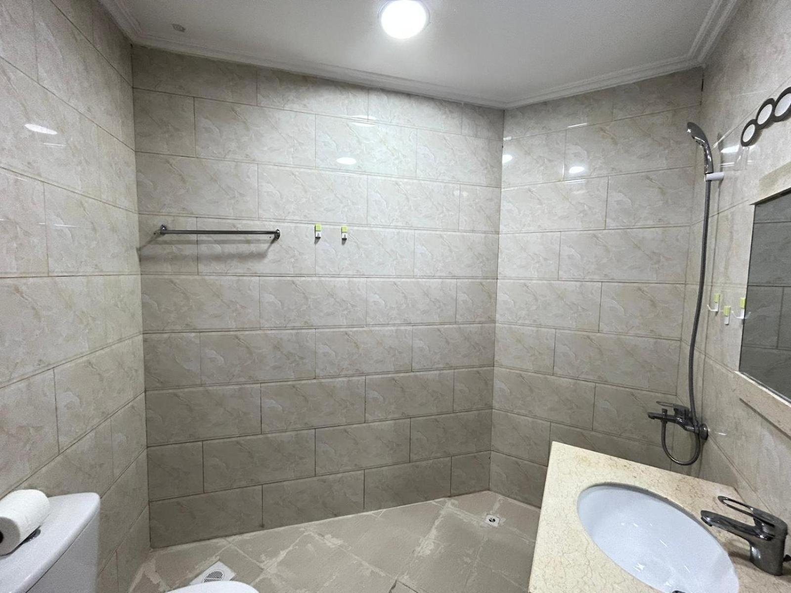 Al Hayat Suites Apartment マナーマ エクステリア 写真