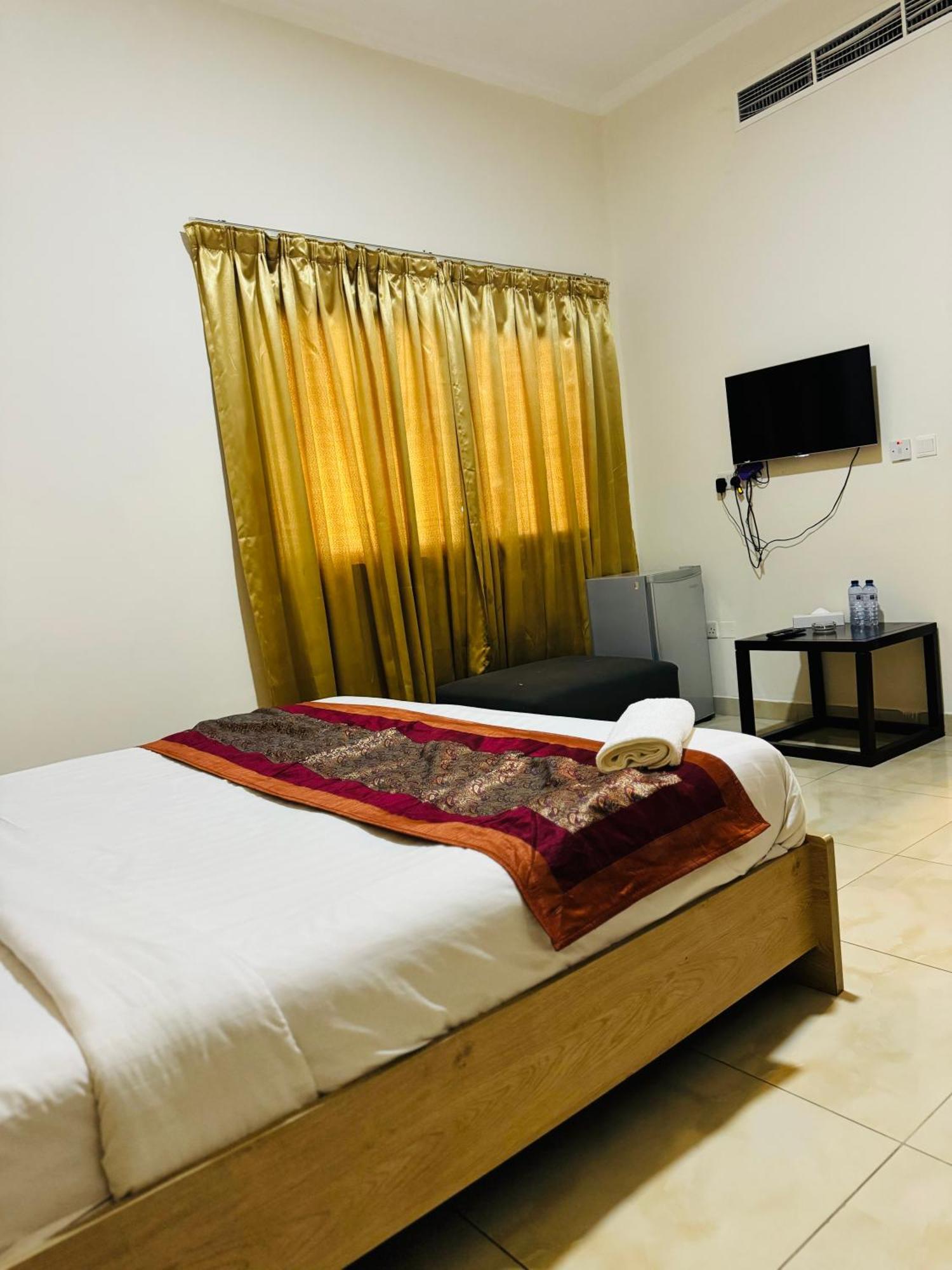 Al Hayat Suites Apartment マナーマ エクステリア 写真