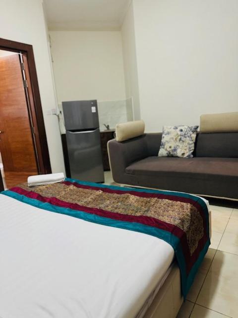 Al Hayat Suites Apartment マナーマ エクステリア 写真
