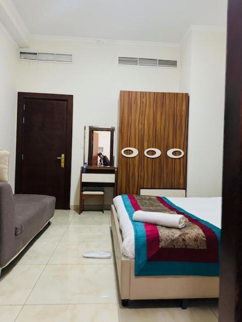 Al Hayat Suites Apartment マナーマ エクステリア 写真